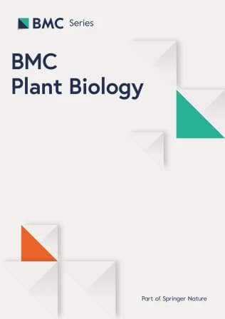 Couverture de l’article sur l’épissage alternatif dans le développement de la baie de raisin, BMC Plant Biology, 2021